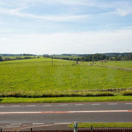 Oyo Knowesgate Inn, Northumberland National Park Kirkwhelpington Екстер'єр фото