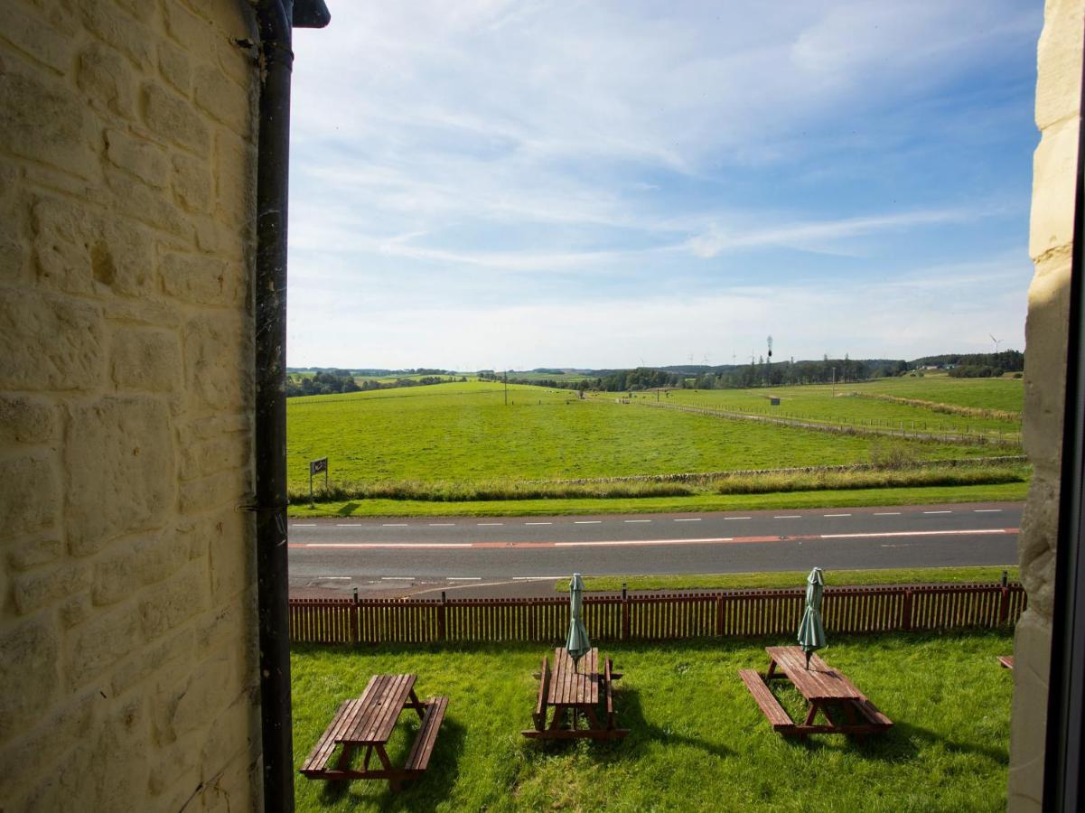 Oyo Knowesgate Inn, Northumberland National Park Kirkwhelpington Екстер'єр фото